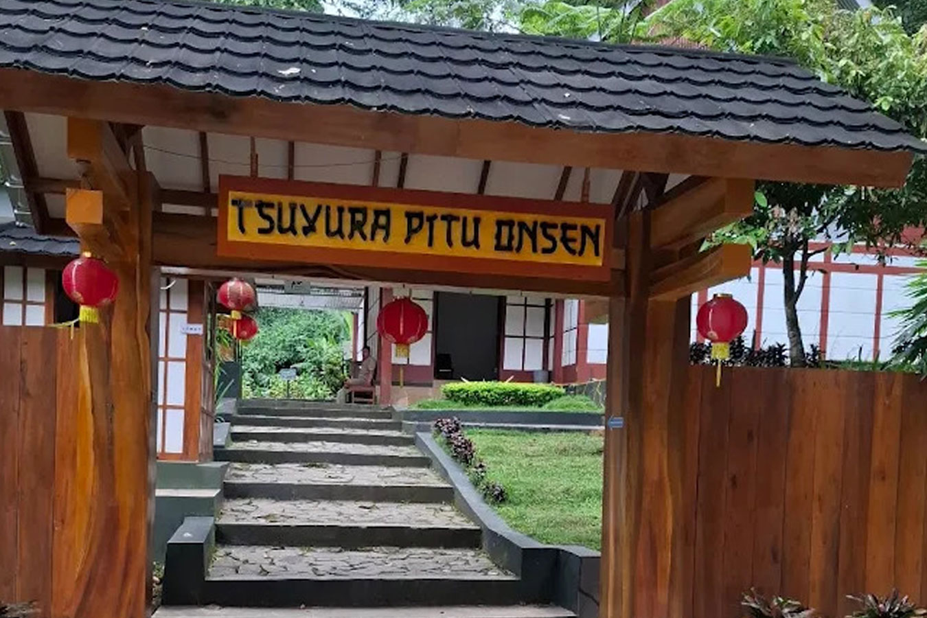 Tyusura Pitu Onsen Baturraden